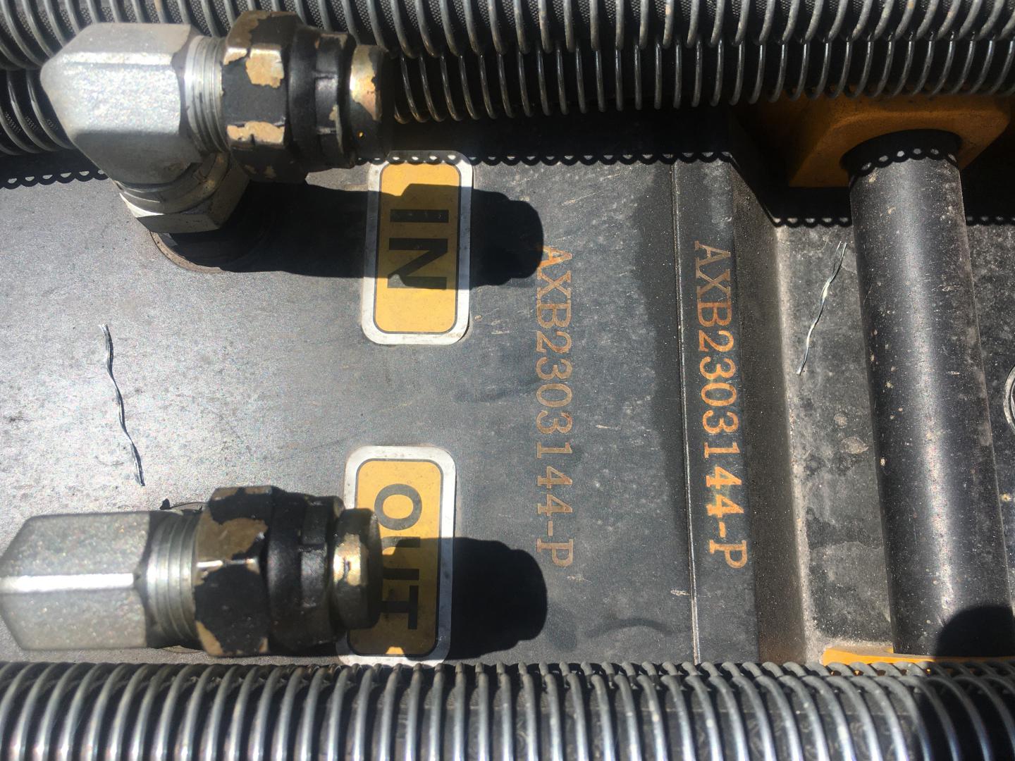 ./imagenes/INVOICE/2019/16895/MARTILLO HIDRAULICO AXB TECHNOLOGY SRK680 (6).JPG